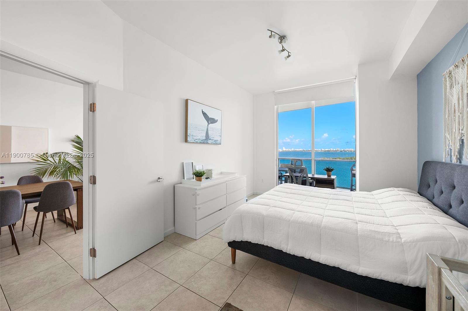 NEW WAVE CONDO - Residential Lease