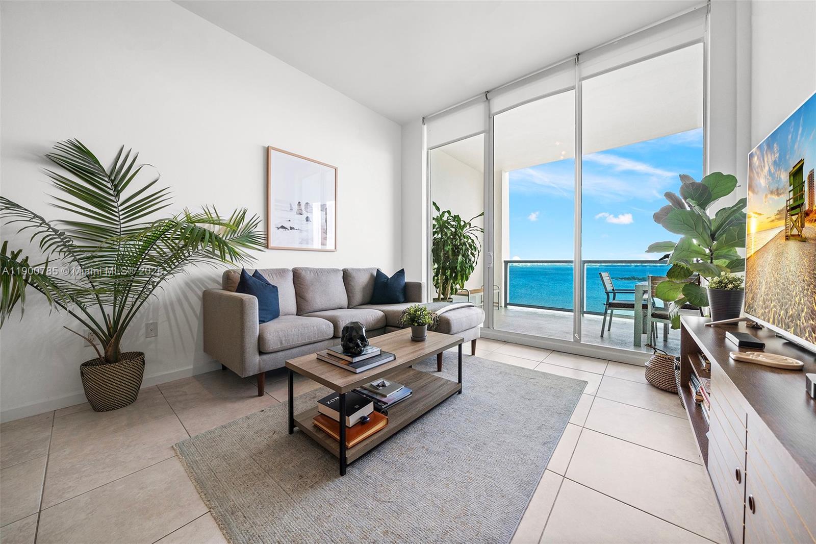 NEW WAVE CONDO - Residential Lease