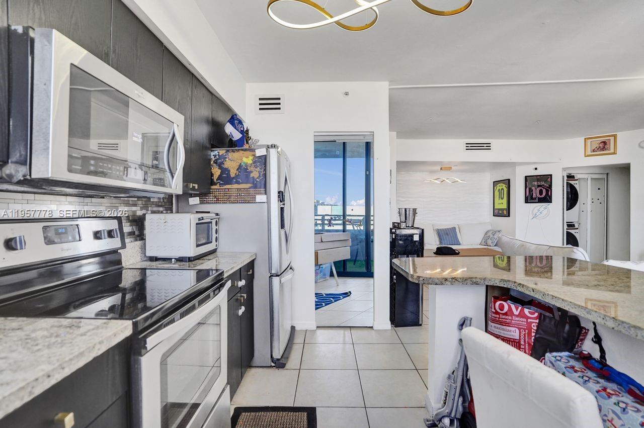 THE WAVERLY AT SOUTH BEAC - Residential