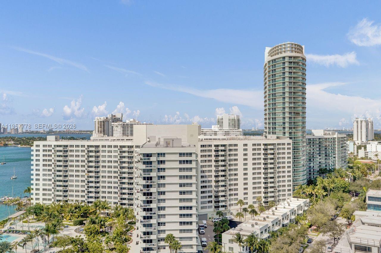 THE WAVERLY AT SOUTH BEAC - Residential