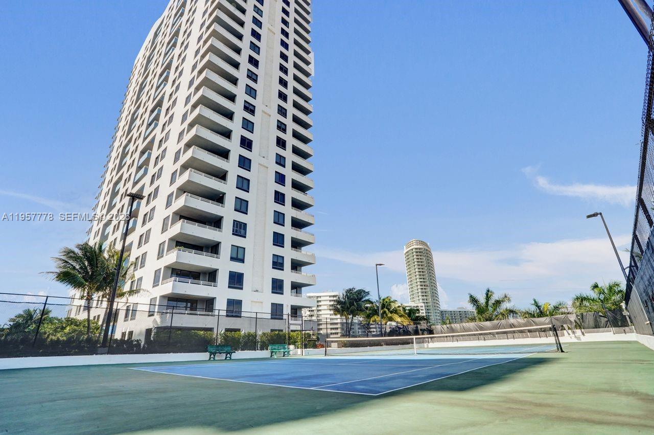 THE WAVERLY AT SOUTH BEAC - Residential