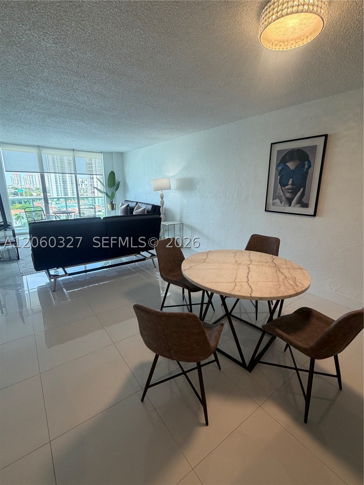 19390 Collins Ave 1007