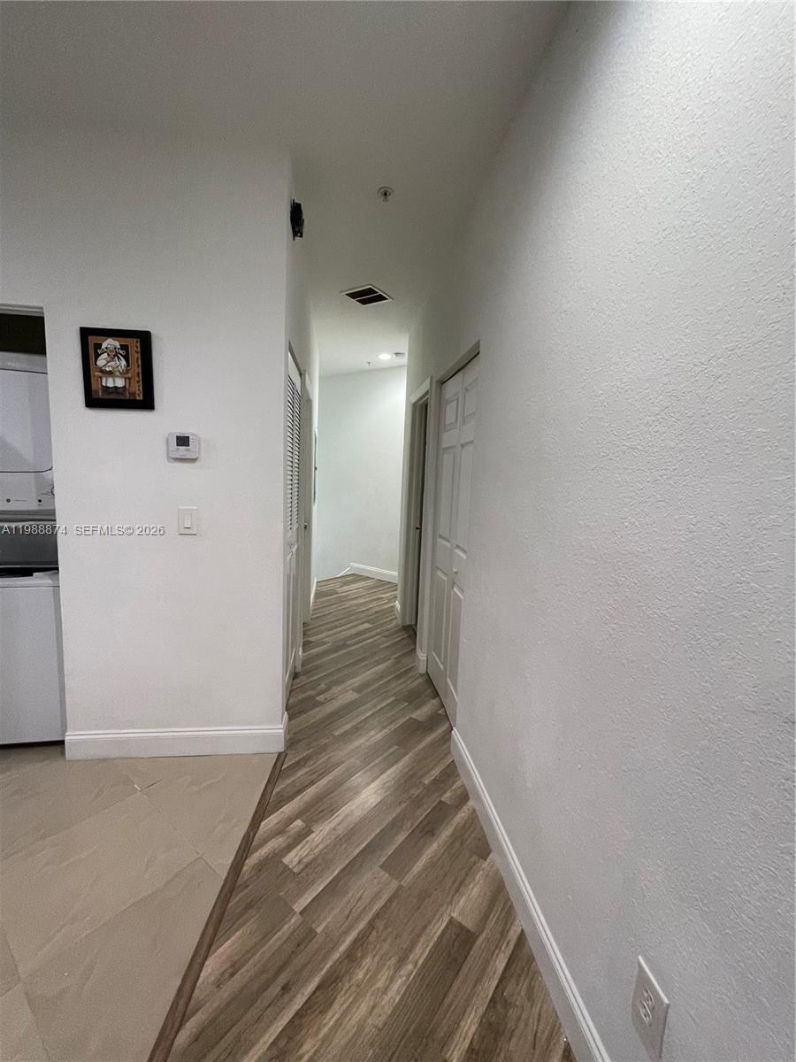 MARSH HARBOUR 3 CONDO - Residential Lease