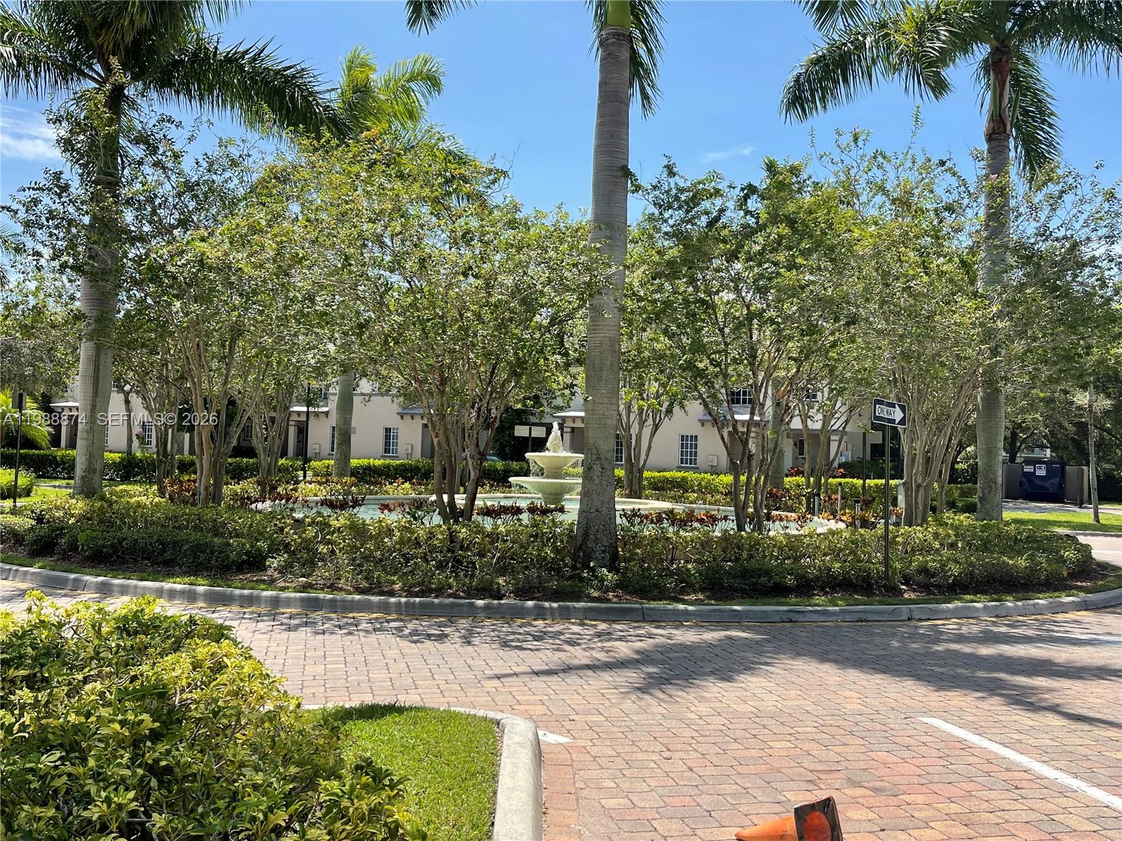 MARSH HARBOUR 3 CONDO - Residential Lease