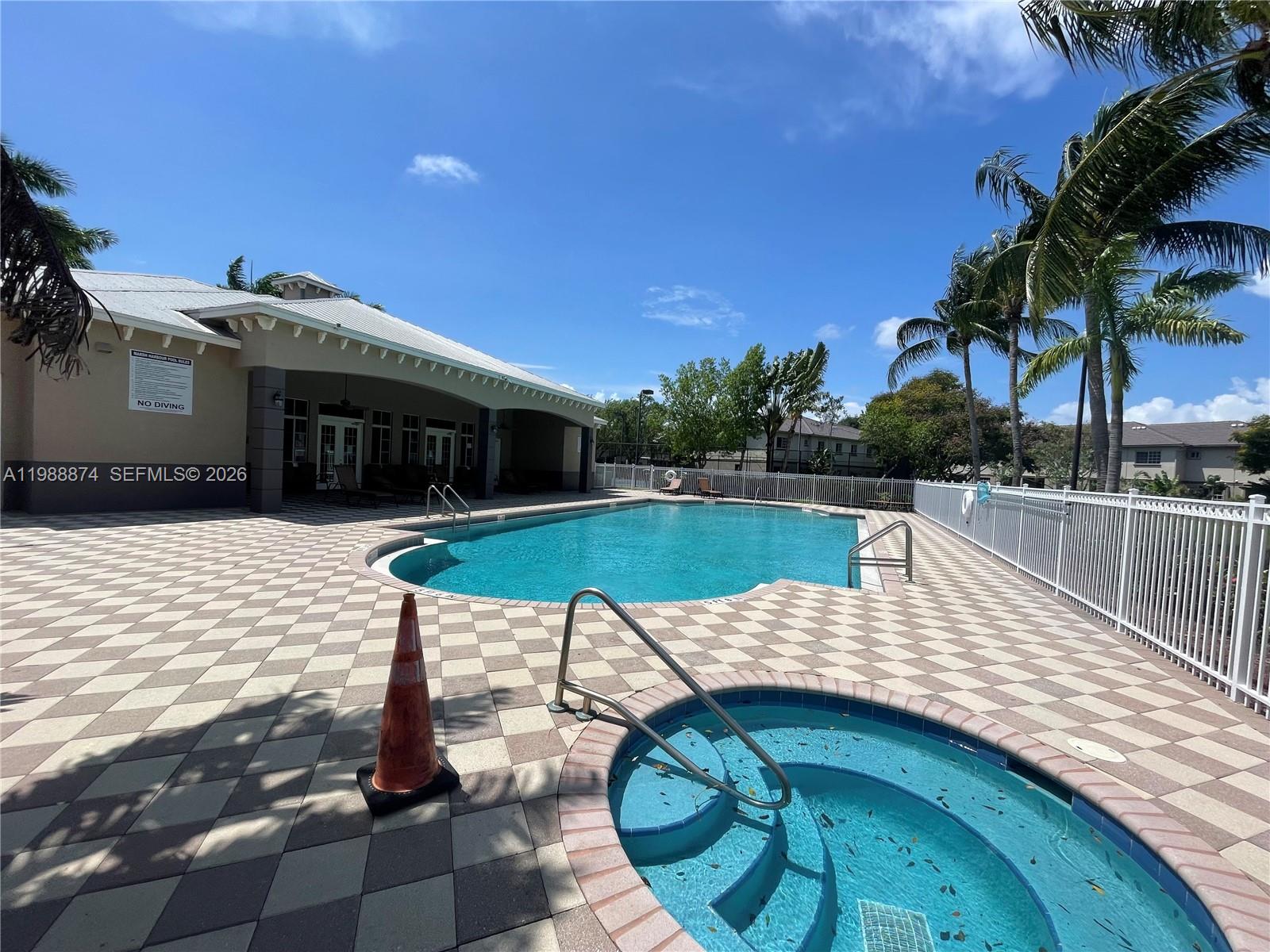 MARSH HARBOUR 3 CONDO - Residential Lease