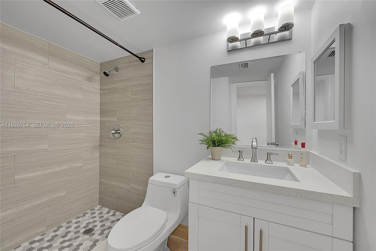 ORIOLE GARDENS 6 CONDO - Residential