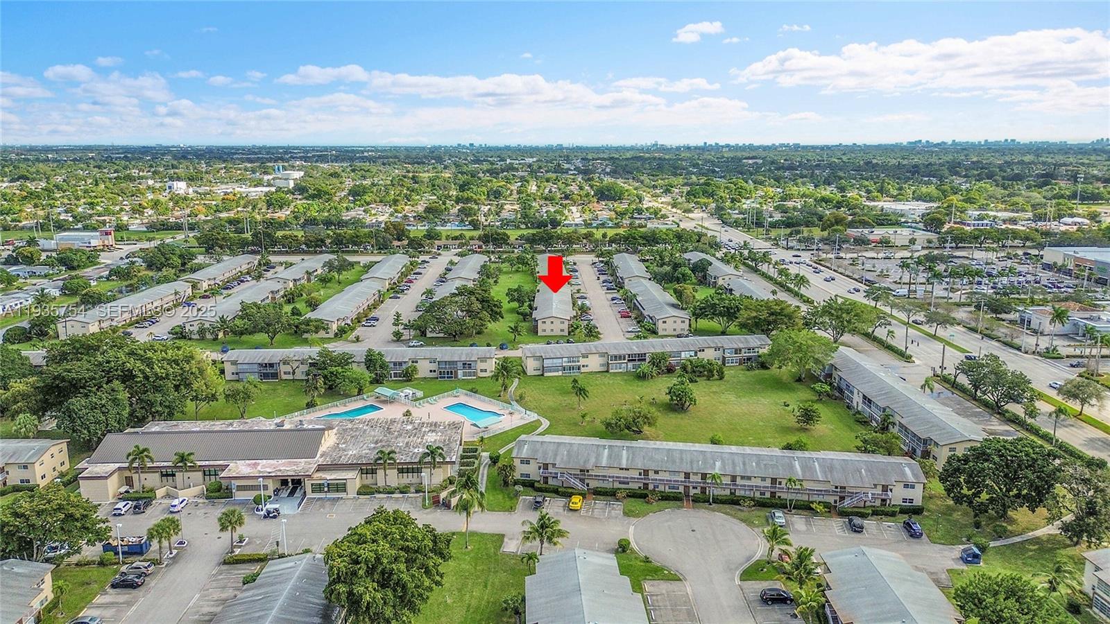 ORIOLE GARDENS 6 CONDO - Residential