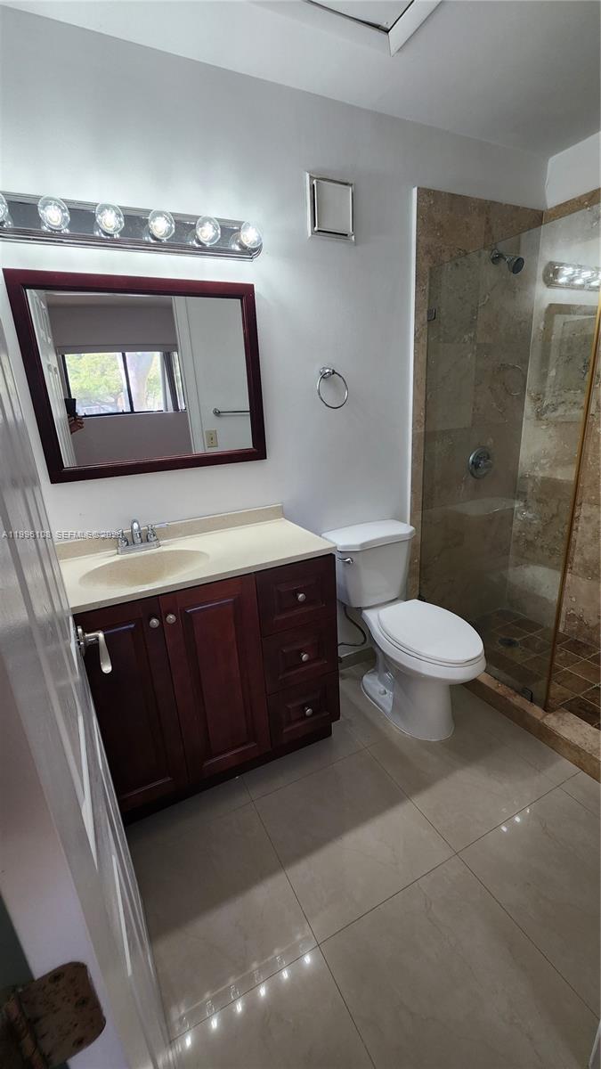 PALMS OF PEMBROKE CONDO - Residential