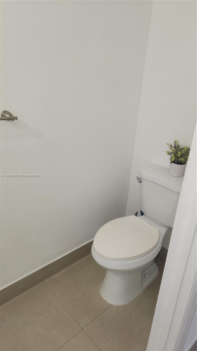 PALMS OF PEMBROKE CONDO - Residential