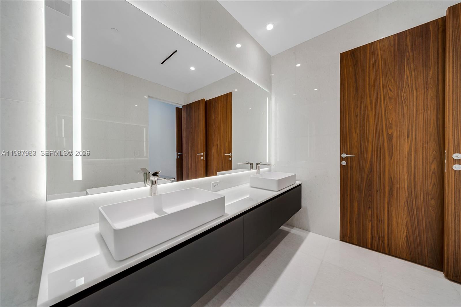 Vita at Grove Isle - Residential