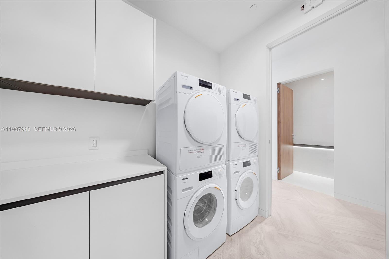 Vita at Grove Isle - Residential