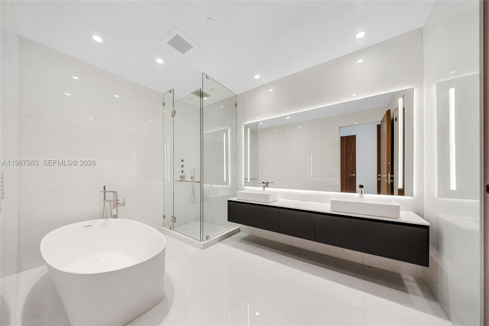 Vita at Grove Isle - Residential