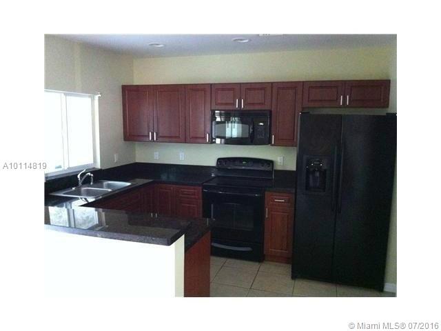 Progresso 2-18 D - Residential Lease