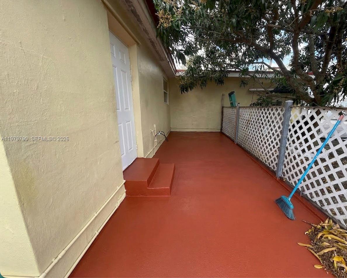 SOUTH MIAMI HEIGHTS ADDN - Residential Lease