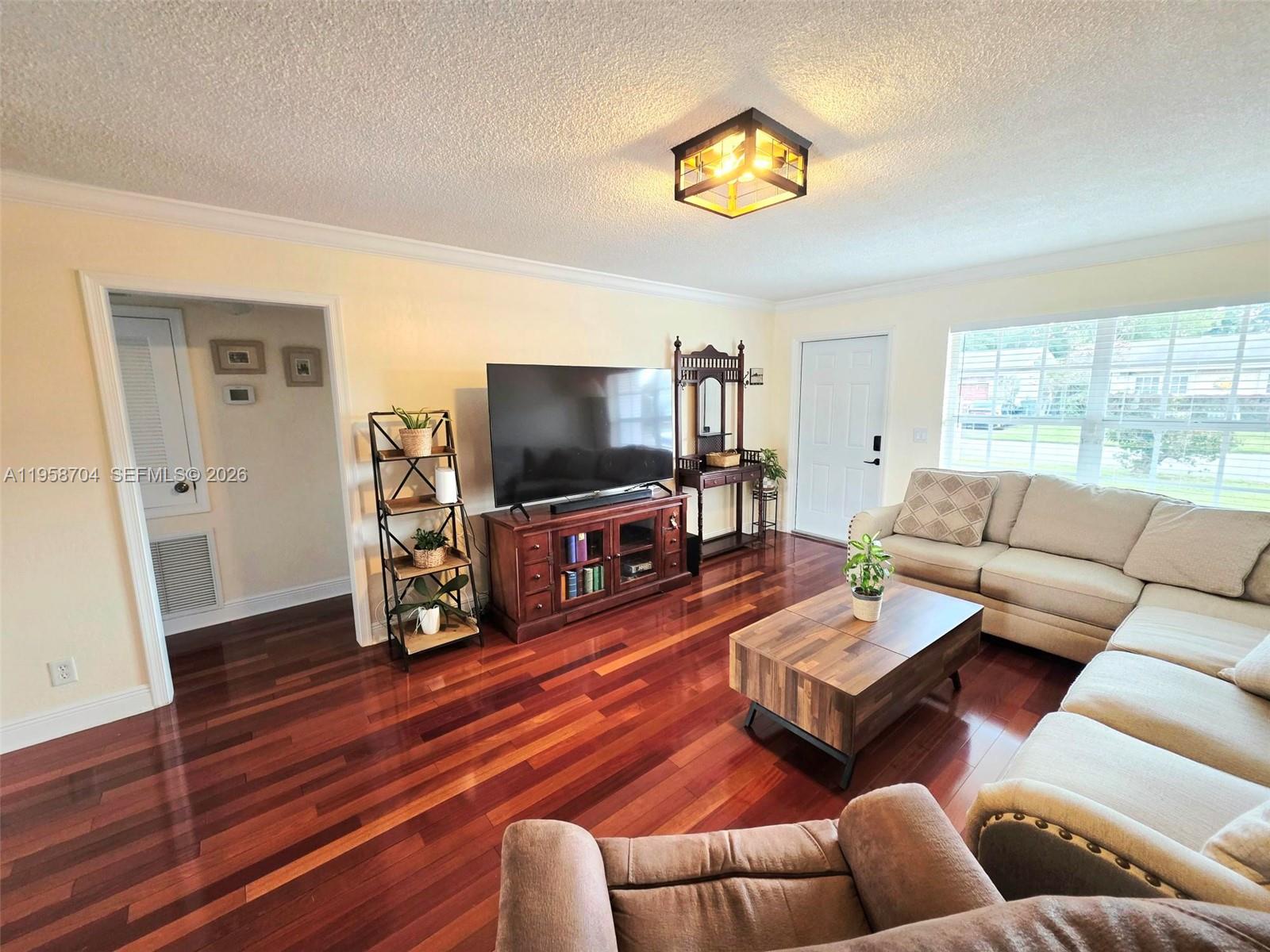 PALM-AIRE VILLAGE 2ND SEC - Residential