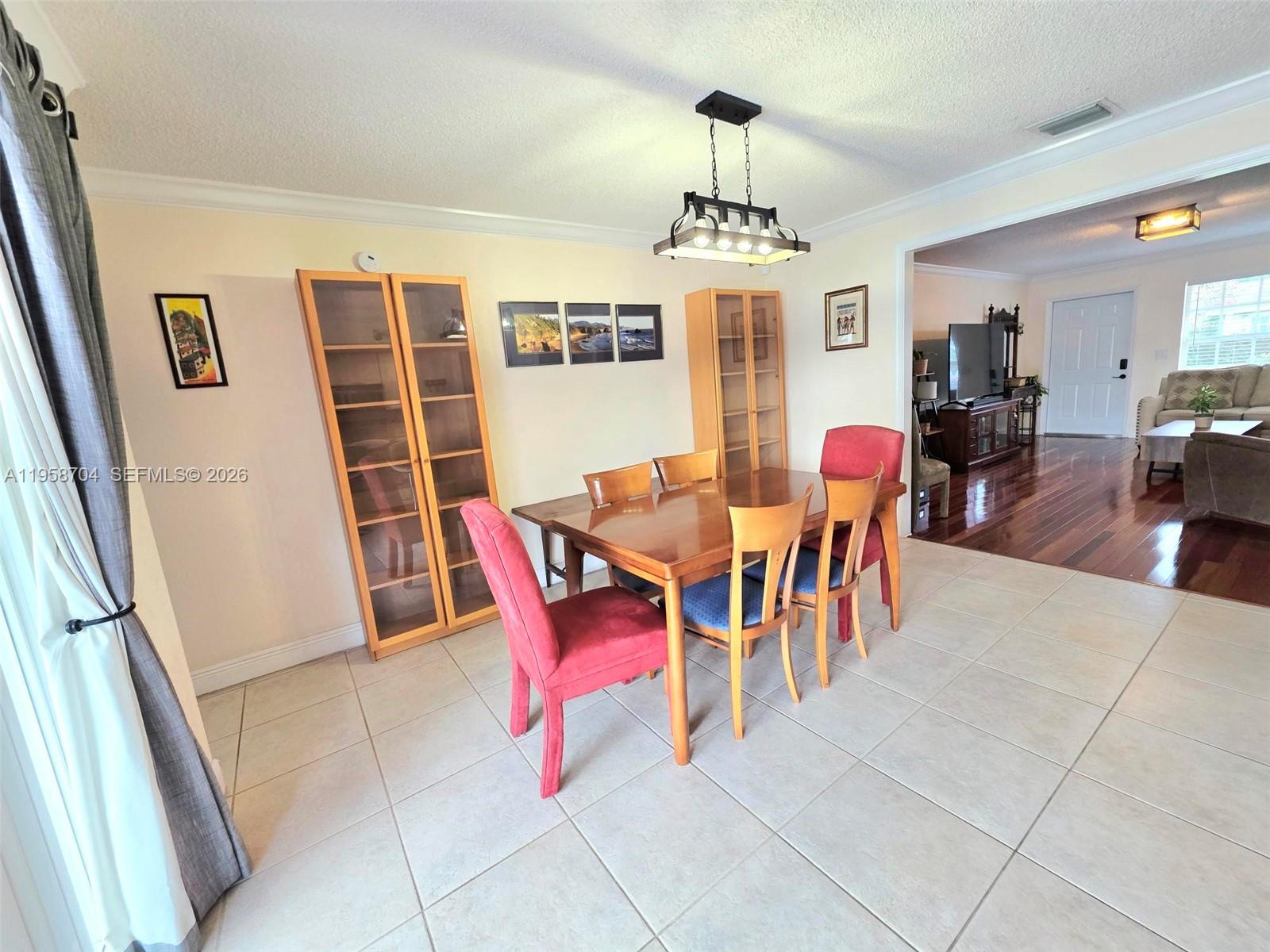 PALM-AIRE VILLAGE 2ND SEC - Residential