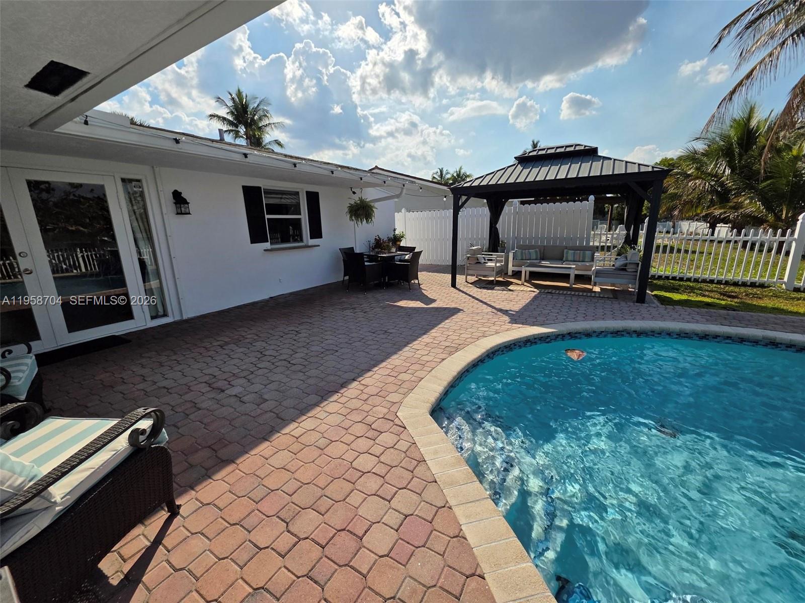 PALM-AIRE VILLAGE 2ND SEC - Residential