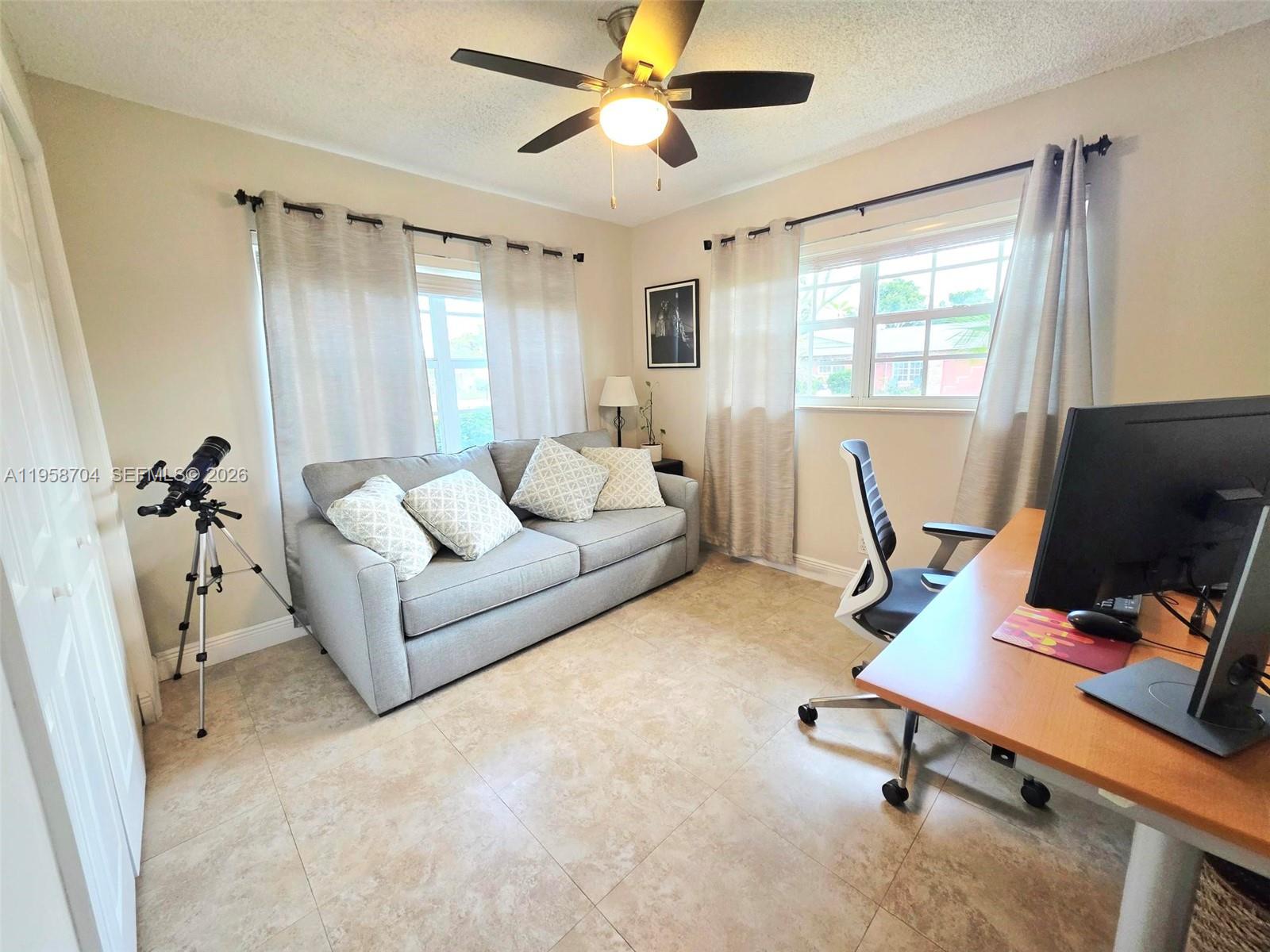 PALM-AIRE VILLAGE 2ND SEC - Residential