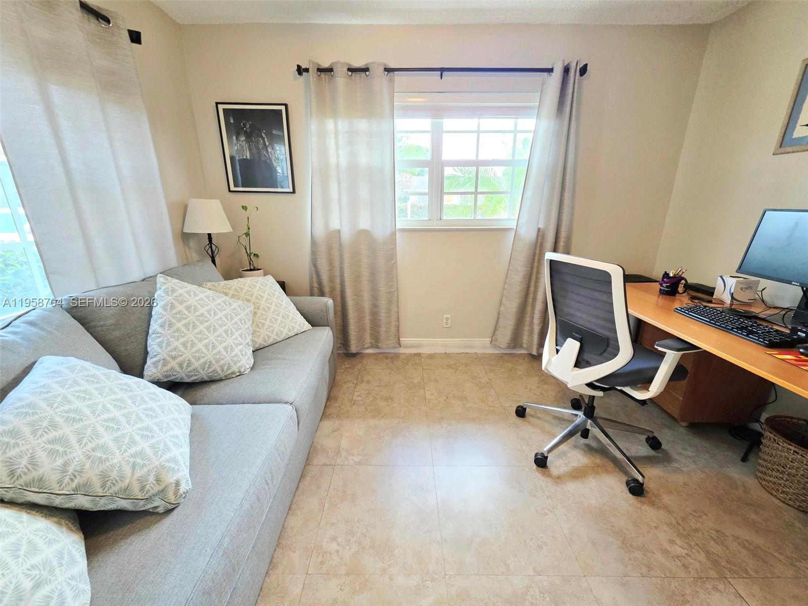 PALM-AIRE VILLAGE 2ND SEC - Residential