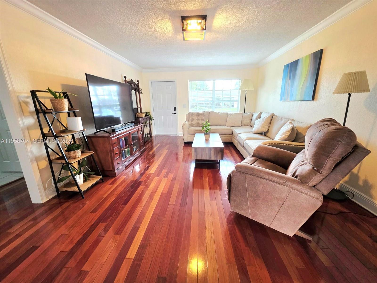 PALM-AIRE VILLAGE 2ND SEC - Residential