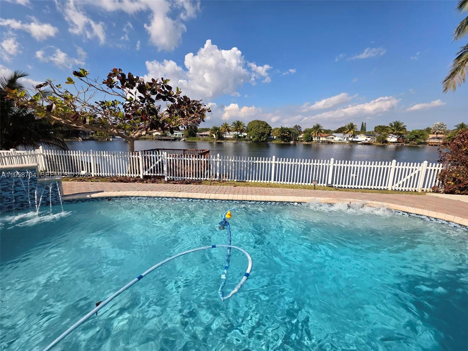 PALM-AIRE VILLAGE 2ND SEC - Residential