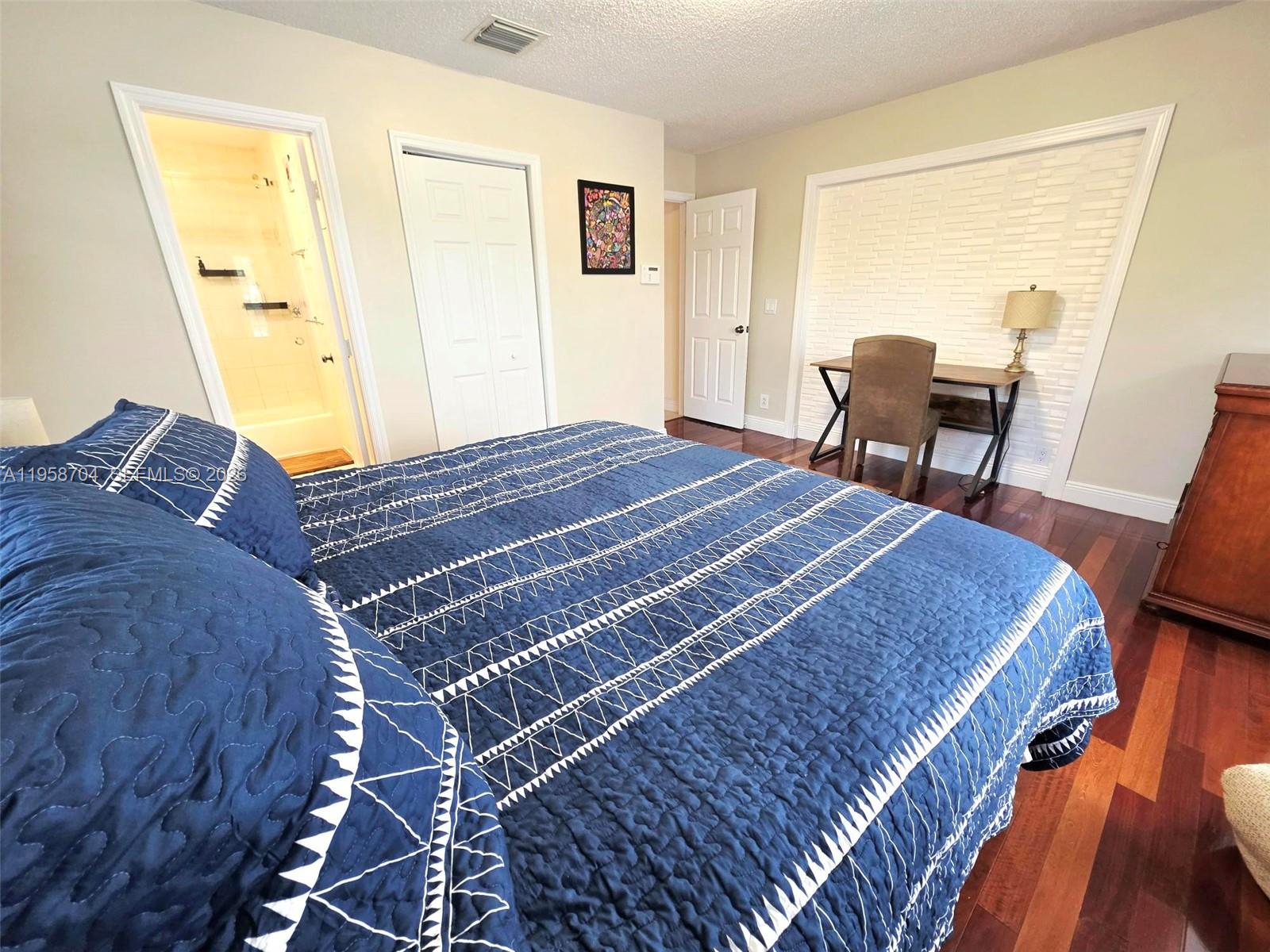 PALM-AIRE VILLAGE 2ND SEC - Residential