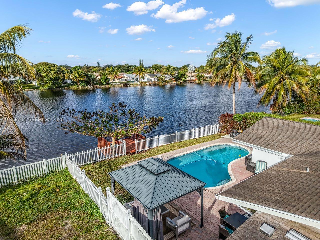 PALM-AIRE VILLAGE 2ND SEC - Residential