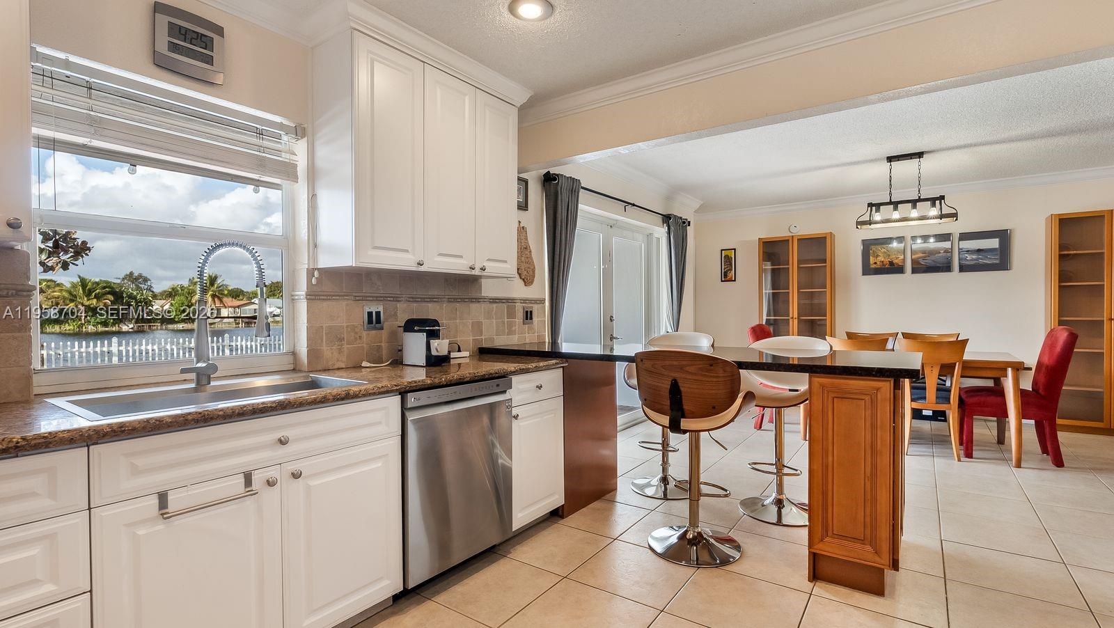 PALM-AIRE VILLAGE 2ND SEC - Residential