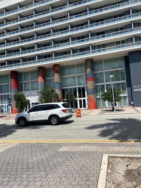 50 Biscayne Blvd 2906 Miami FL 33132