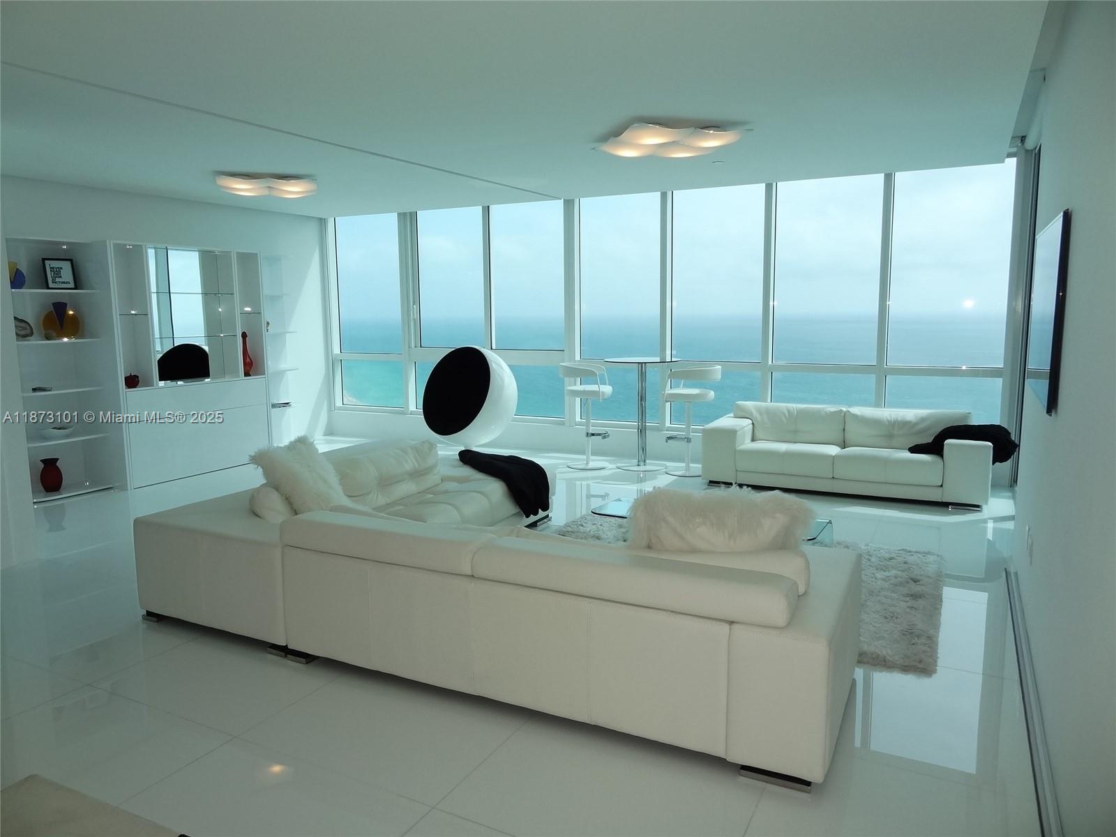 Luxury Living at Continuum South Beach. Experience the ultimate in elegance with this 1,870 sqft condo on the 31st floor of Continuum South Beach South Tower. Enjoy breathtaking views of the Atlantic Ocean, the Miami Beach coastline, and radiant sunrises. Indulge in exclusive amenities: beach service, world-class spa, state-of-the-art gym, valet parking, and concierge services. Located in the heart of South Beach, it combines sophistication with convenience. Paradise has an address...that address is the Continuum! Schedule your private tour today!