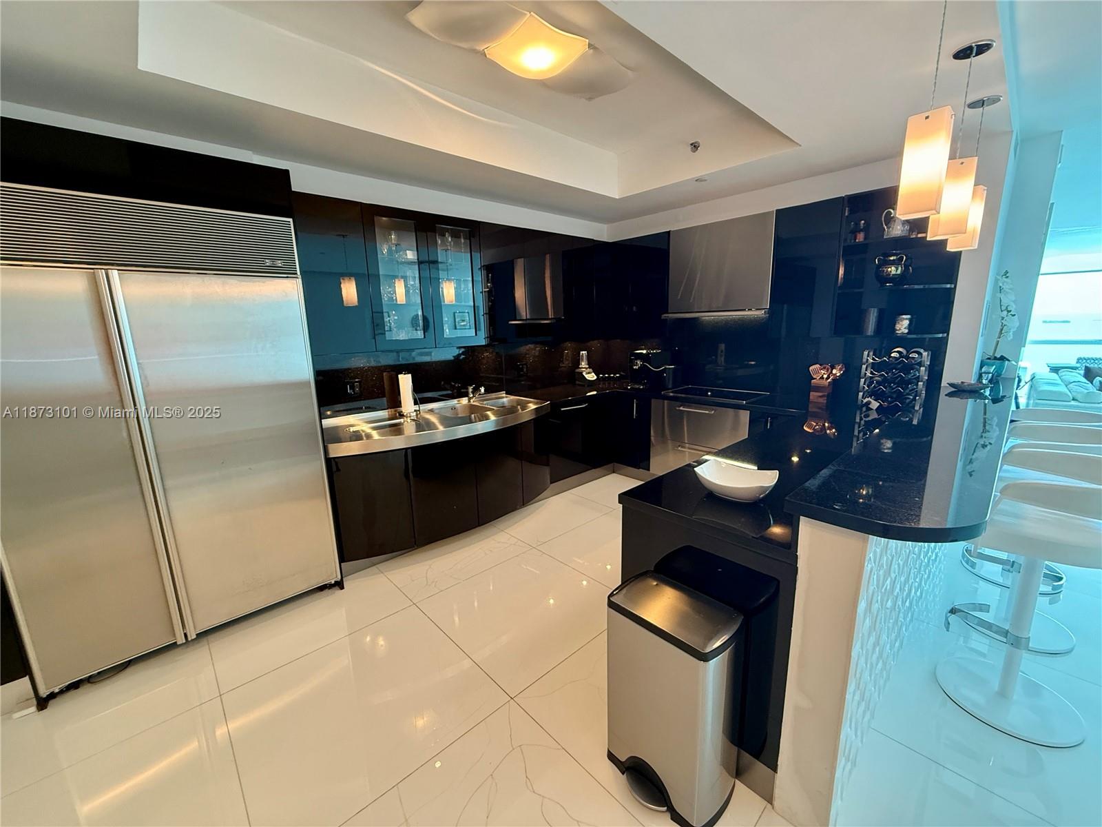 100 S Pointe Dr 3105