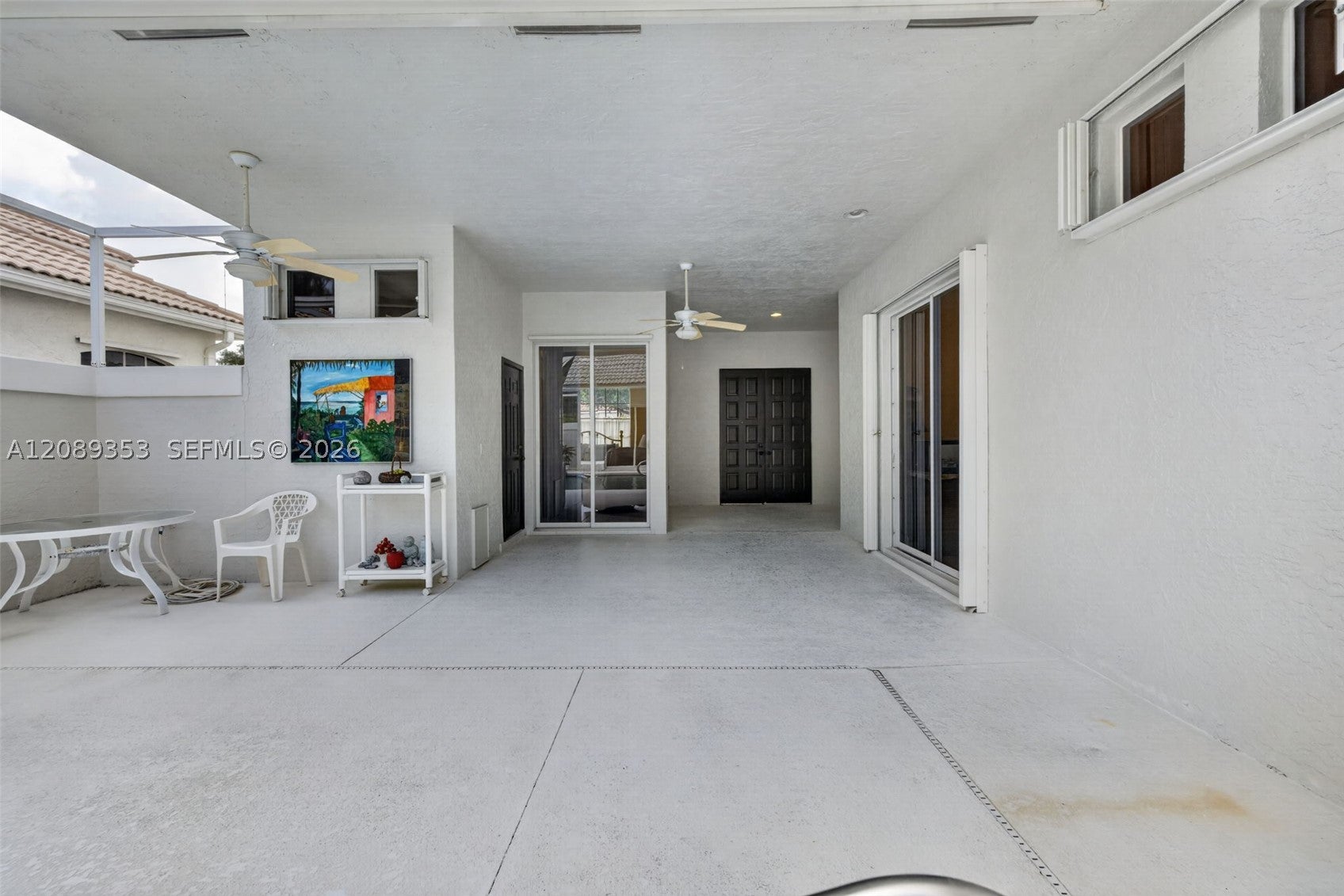 619 SW Lake Charles Cir