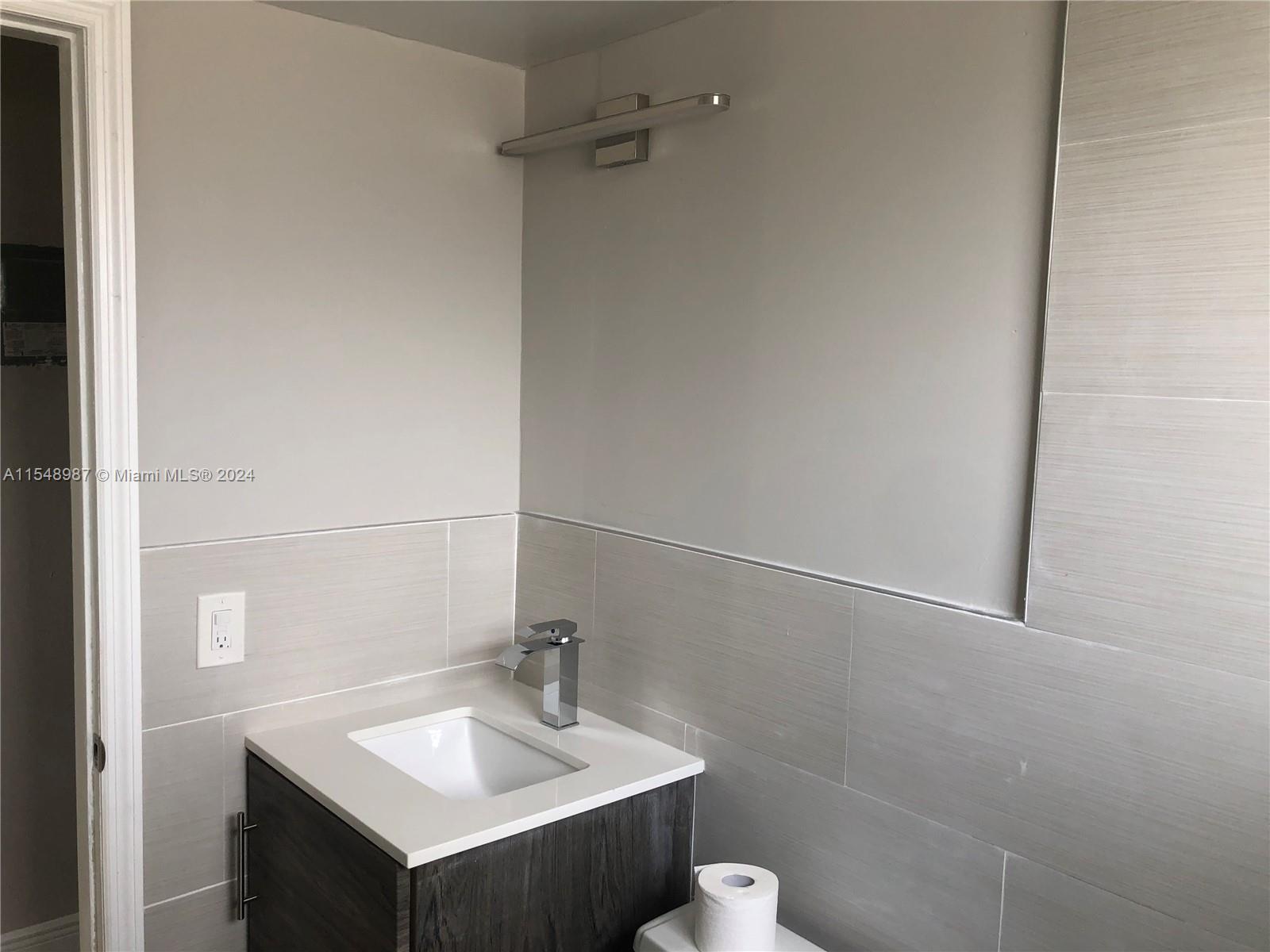 Pinewood Heights - Residential Lease