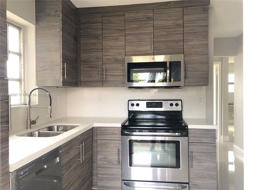 Immediate Move-In Available! BRAND NEW EVERYTHING!!! COMPLETELY REMODELED 2 BED 1 BATH AVAILABLE NOW FOR THE PICKIEST RENTER. THE UNIT FEATURES BRAND NEW KITCHEN WITH ALL STAINLESS STEEL, NEW BATHROOM, NEW PORCELAIN FLOOR THROUGHOUT, AND MUCH MORE! DON'T DELAY... THIS GORGEOUS UNIT WON'T LAST LONG!! SECTION 8 ACCEPTED!!