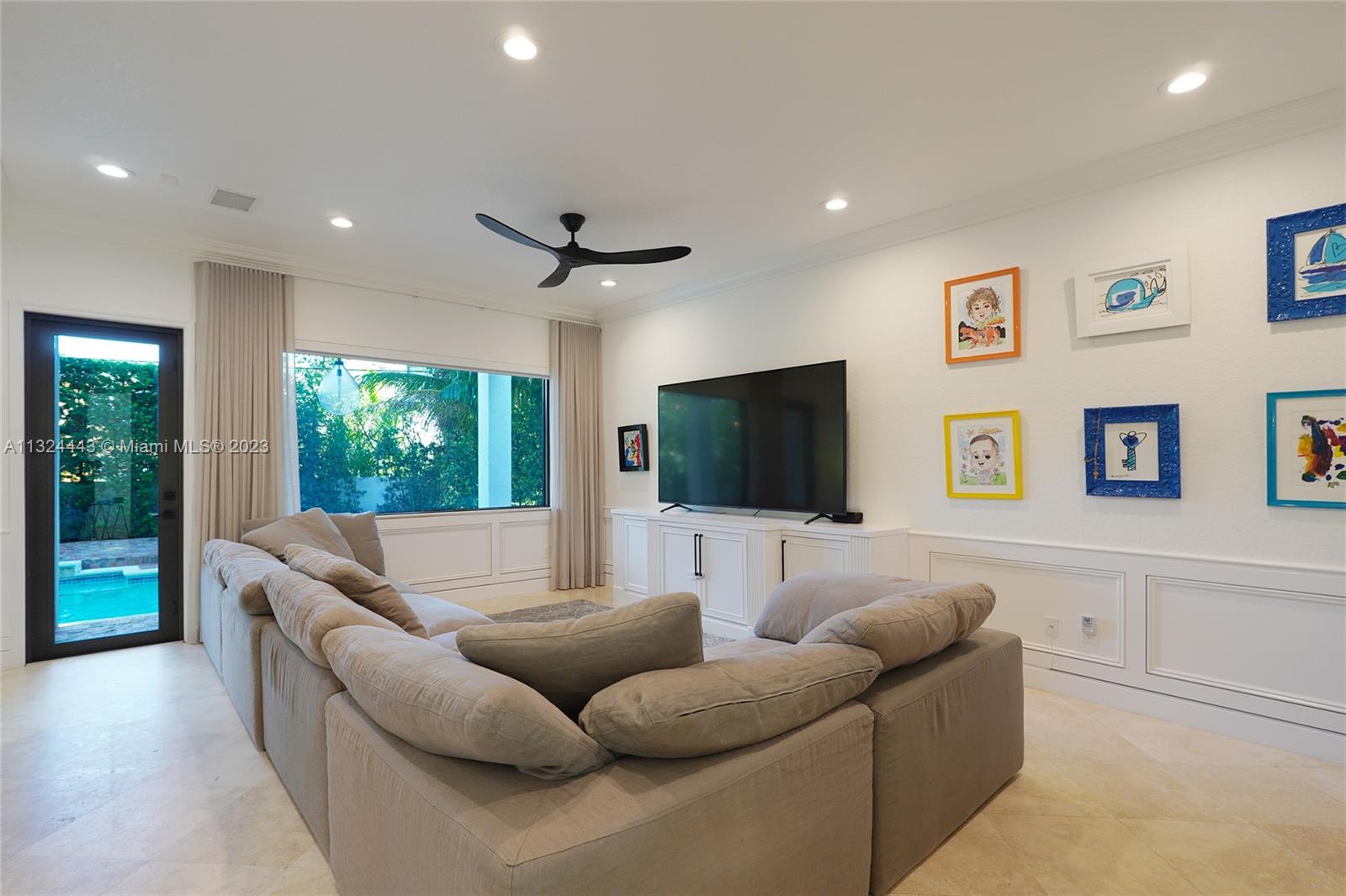 BEACH VIEW ADDN - Residential