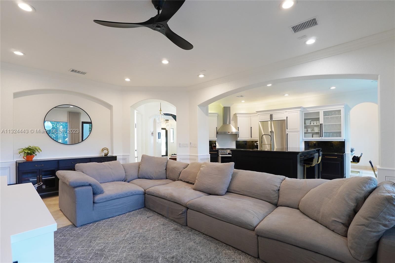 BEACH VIEW ADDN - Residential