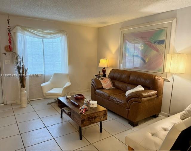 PALM TOWNHOUSE CONDO - Residential