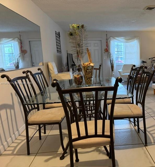 PALM TOWNHOUSE CONDO - Residential