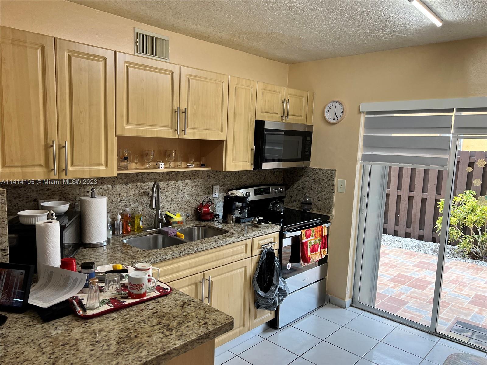 WEST POINCIANA VILLAS CON - Residential