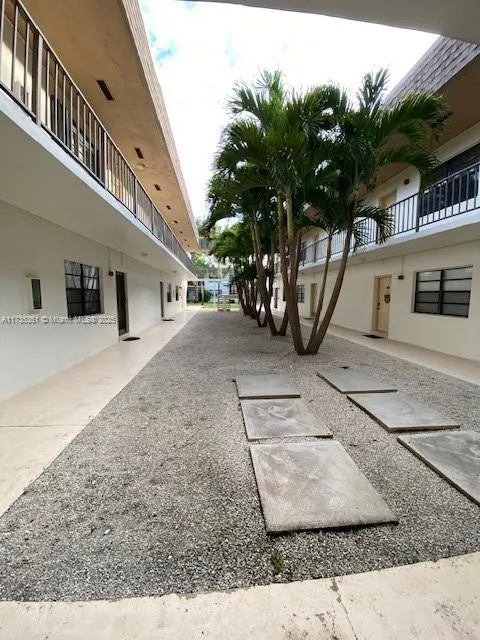 Pinecrest, Florida 33156, United States, 2 Bedrooms Bedrooms, ,2 BathroomsBathrooms,Residential,Active,11980