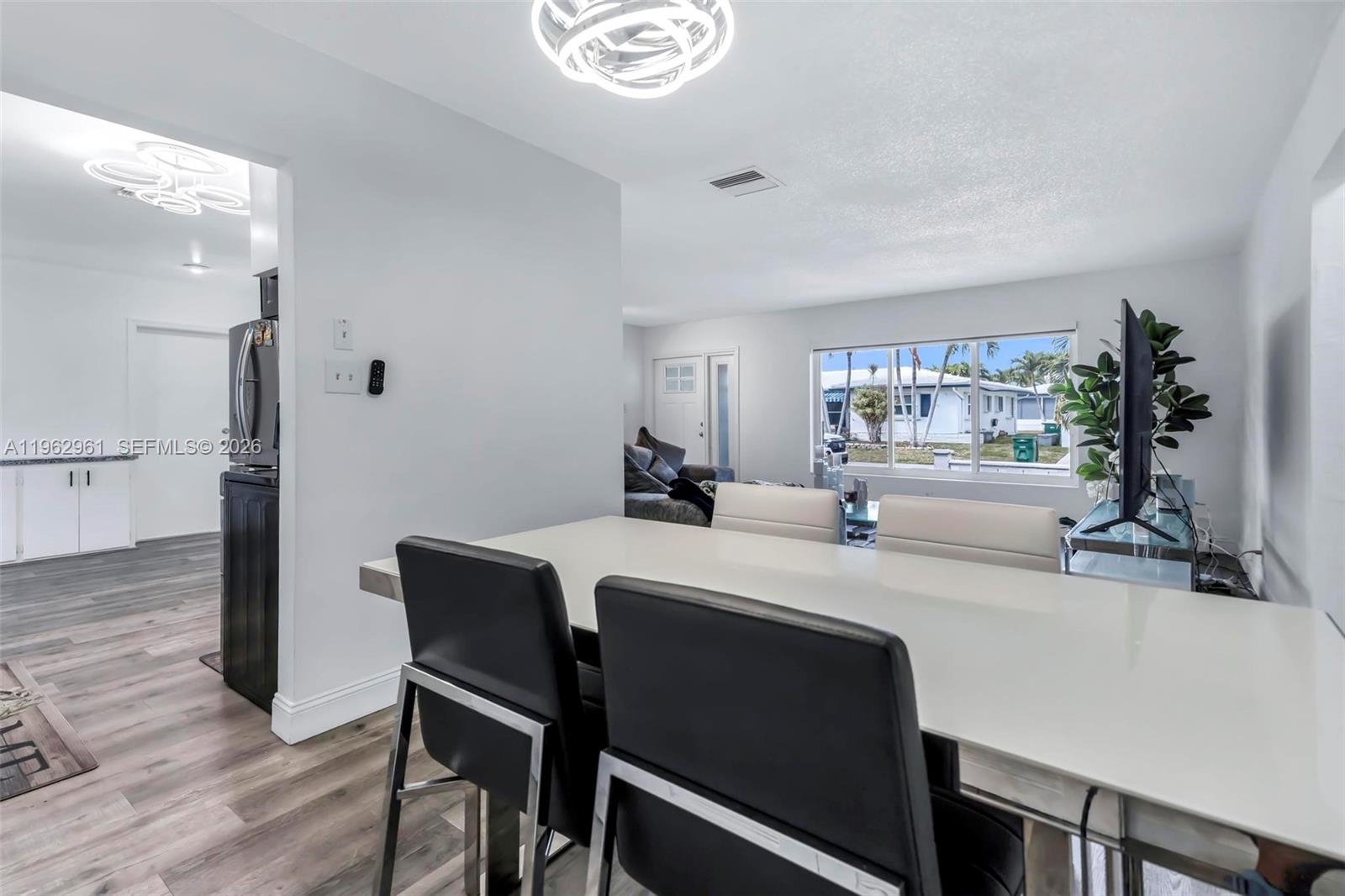 MAINLANDS OF TAMARAC LAKE - Residential