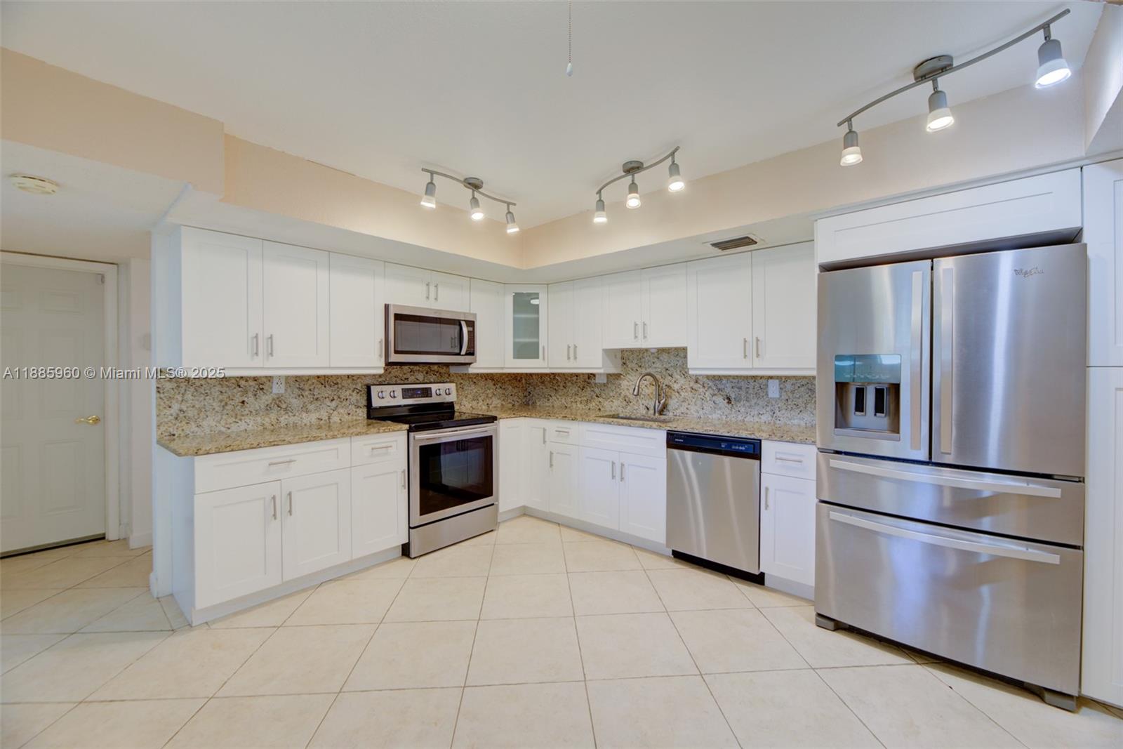 ALPINE WOODS ESTATES NO I - Residential