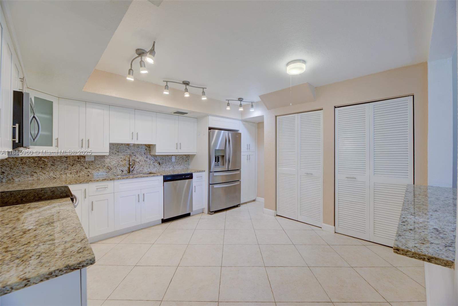ALPINE WOODS ESTATES NO I - Residential