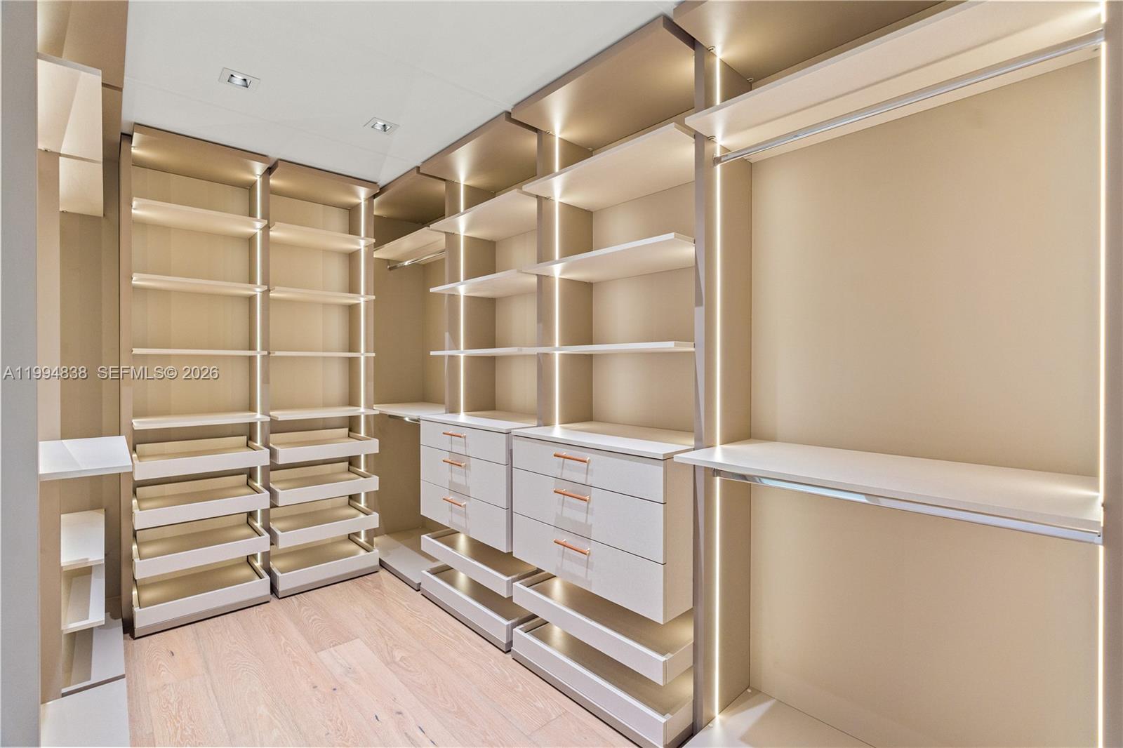 MIAMI SHORES SEC 4 AMD PL - Residential