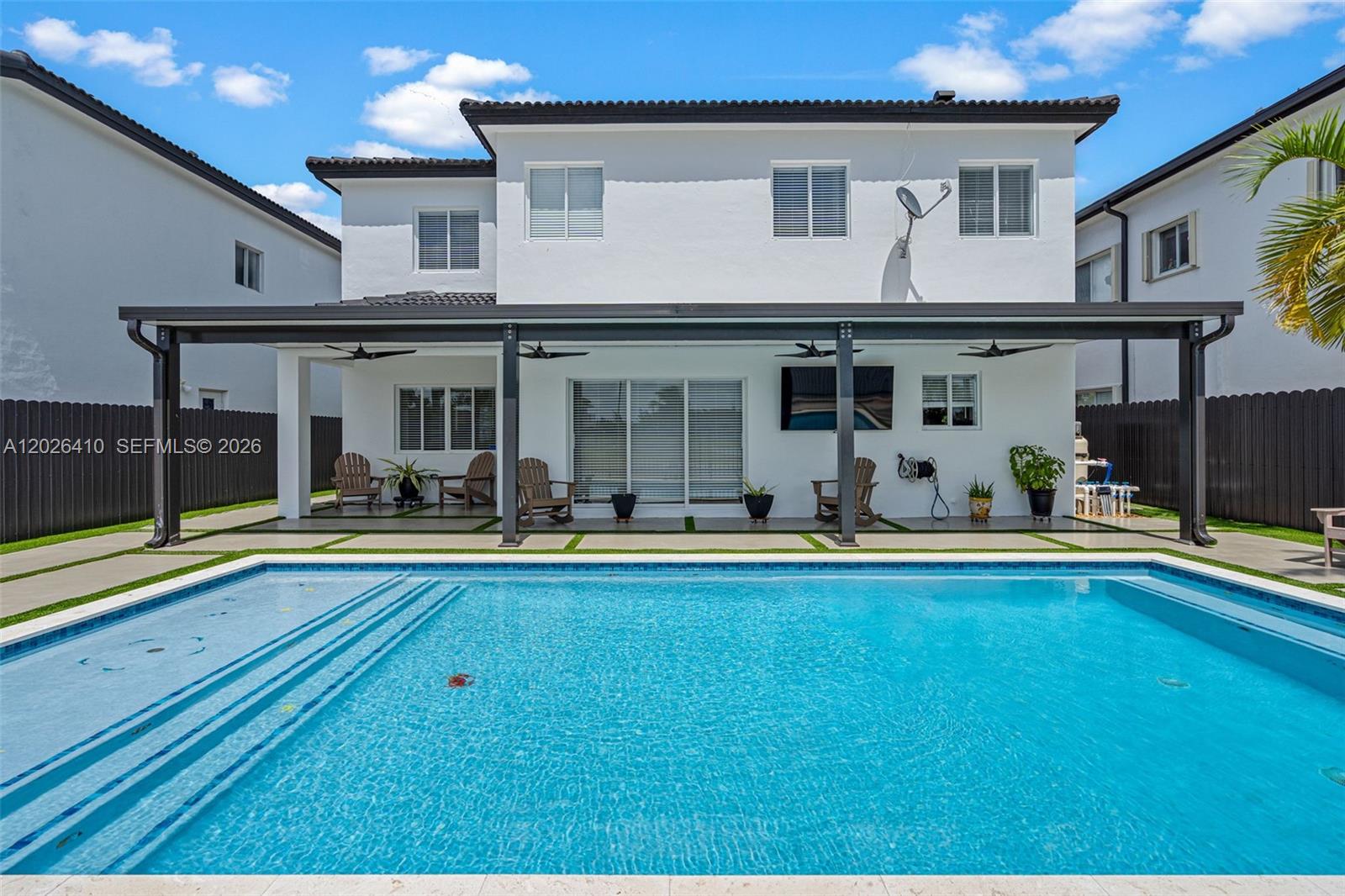 EFM ESTATES SECTIONS TWO - Residential