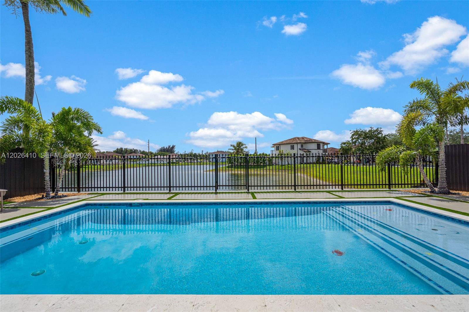 EFM ESTATES SECTIONS TWO - Residential