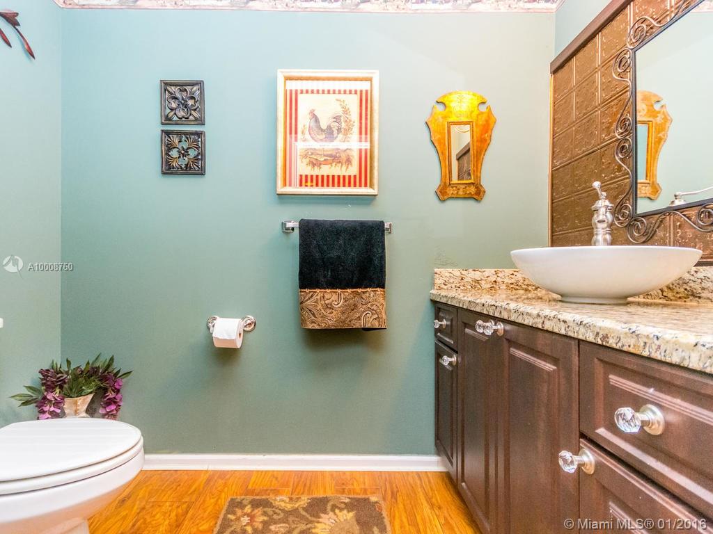 Embassy Lakes The Estates - Residential