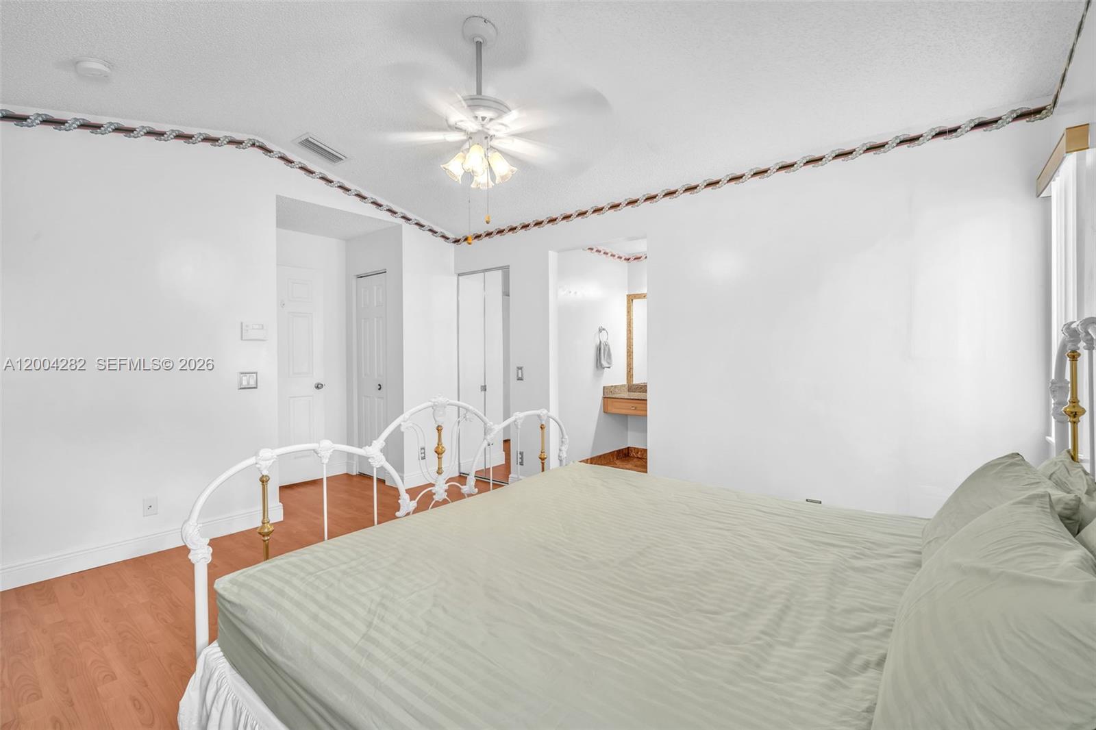 SECTORS 3 & 4 BOUNDARY PL - Residential