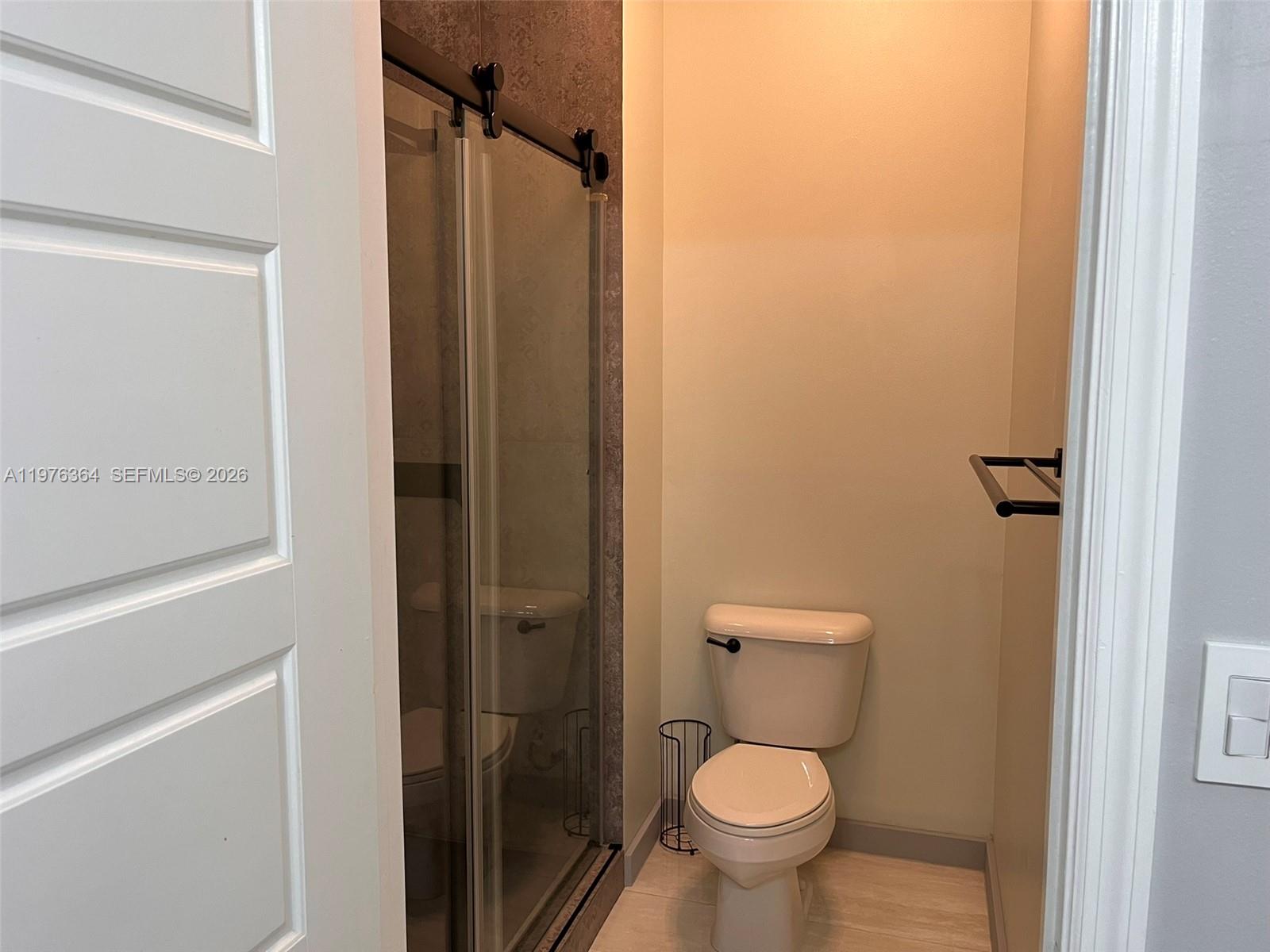 CHAMPION LAKES - Residential