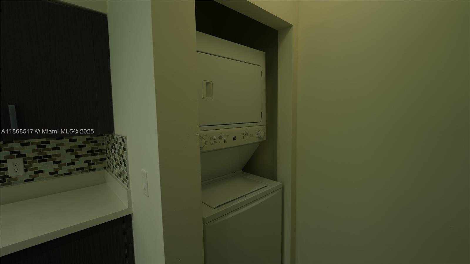 CITY OF MIAMI SOUTH - Residential Lease